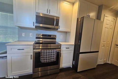 Casa en venta en Davenport, Florida, 3 dormitorios, 177.26 m2 № 1815651 - foto 13