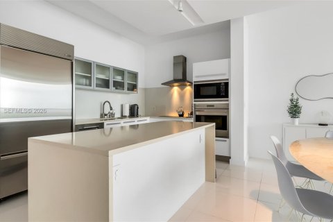 Copropriété à louer à Miami, Floride: 3 chambres, 158.68 m2 № 2077408 - photo 13
