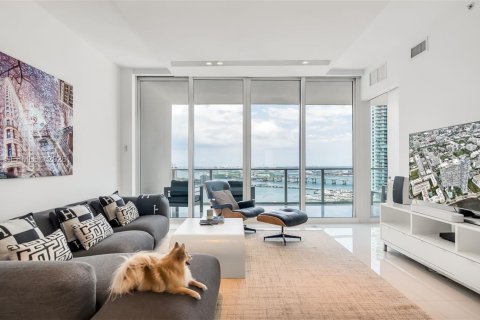 Copropriété à louer à Miami, Floride: 3 chambres, 158.68 m2 № 2077408 - photo 19