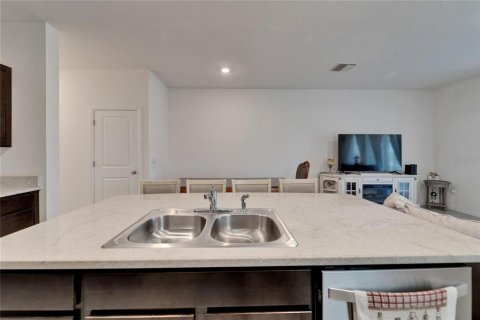 Townhouse in Apollo Beach, Florida 3 bedrooms, 165.83 sq.m. № 1651832 - photo 18