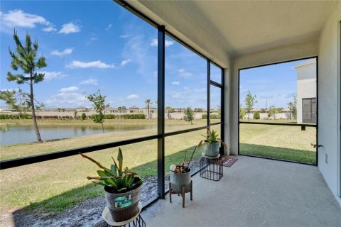 Townhouse in Apollo Beach, Florida 3 bedrooms, 165.83 sq.m. № 1651832 - photo 23