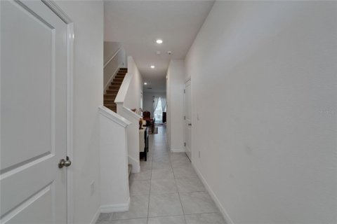 Townhouse in Apollo Beach, Florida 3 bedrooms, 165.83 sq.m. № 1651832 - photo 10