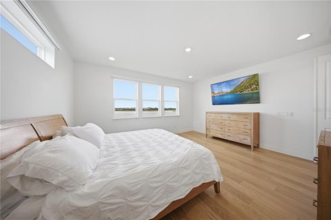 Casa en venta en Orlando, Florida, 4 dormitorios, 392.6 m2 № 2150509 - foto 20