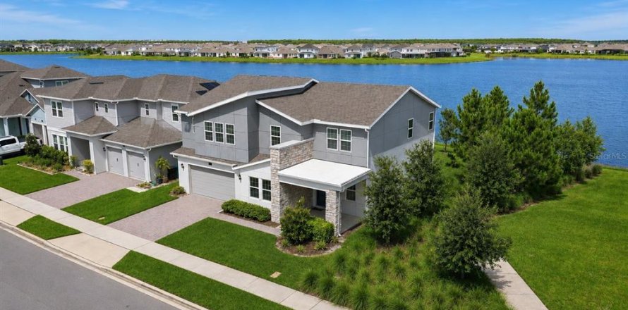 Casa en Orlando, Florida 4 dormitorios, 392.6 m2 № 2150509