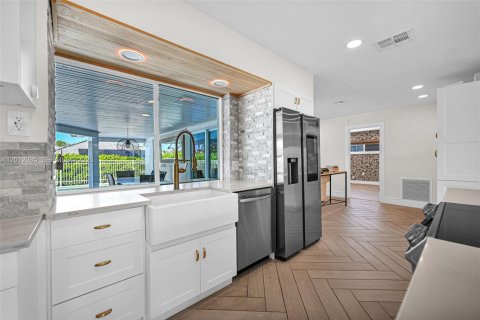 Casa en alquiler en Boca Raton, Florida, 3 dormitorios, 158.86 m2 № 2074686 - foto 18