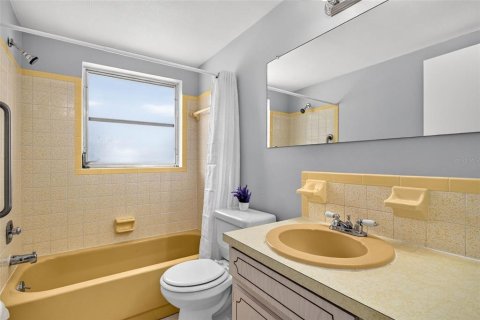 Villa ou maison à louer à Port Richey, Floride: 2 chambres, 78.04 m2 № 2388143 - photo 20