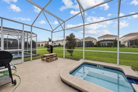 House in Davenport, Florida 5 bedrooms, 286.23 sq.m. № 1899551 - photo 6