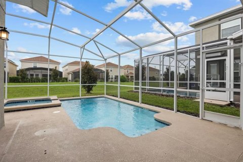 House in Davenport, Florida 5 bedrooms, 286.23 sq.m. № 1899551 - photo 7
