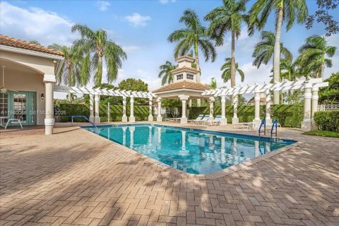 House in Sunrise, Florida 3 bedrooms, 134.89 sq.m. № 1997341 - photo 29