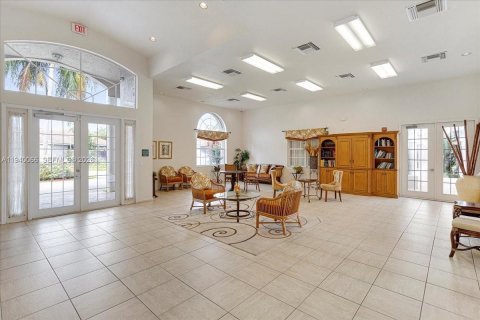 House in Sunrise, Florida 3 bedrooms, 134.89 sq.m. № 1997341 - photo 26