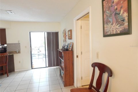 House in Kissimmee, Florida 4 bedrooms, 169.73 sq.m. № 2206221 - photo 12