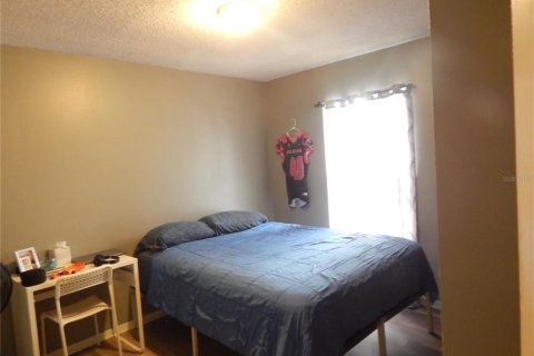 House in Kissimmee, Florida 4 bedrooms, 169.73 sq.m. № 2206221 - photo 13