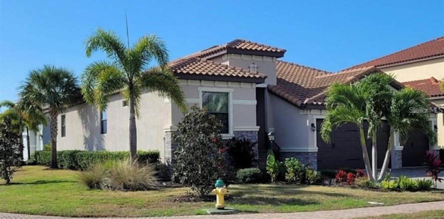 Casa en Bradenton, Florida 3 dormitorios, 239.13 m2 № 1757348