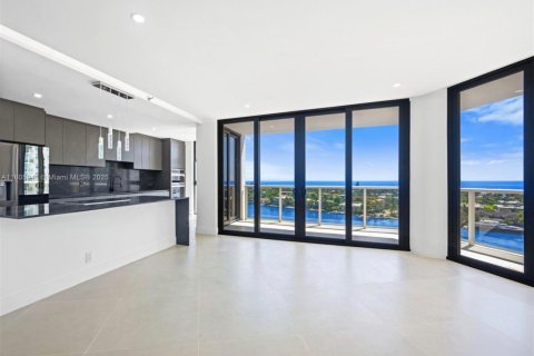 Condo in Aventura, Florida, 3 bedrooms  № 1743970 - photo 1