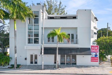 Commercial property in Wilton Manors, Florida № 1984110 - photo 4