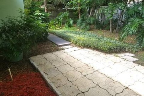 House in Saint Petersburg, Florida 2 bedrooms, 114.08 sq.m. № 1913820 - photo 29