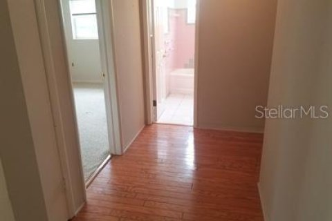 House in Saint Petersburg, Florida 2 bedrooms, 114.08 sq.m. № 1913820 - photo 20