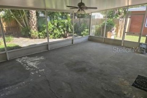 House in Saint Petersburg, Florida 2 bedrooms, 114.08 sq.m. № 1913820 - photo 25