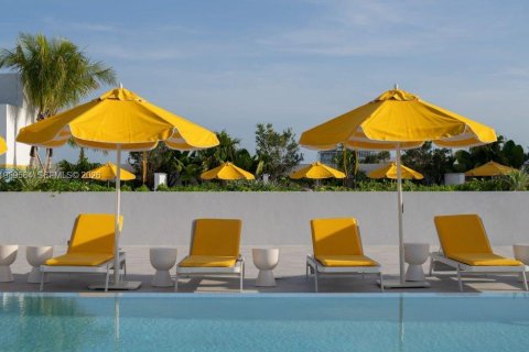 Apartamento en alquiler en Miami, Florida, 1 dormitorio, 64.1 m2 № 2169246 - foto 21
