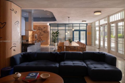 Apartamento en alquiler en Miami, Florida, 1 dormitorio, 64.1 m2 № 2169246 - foto 17
