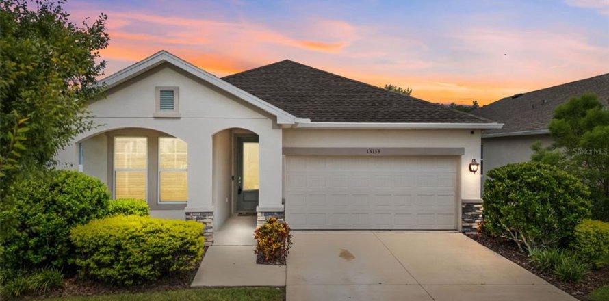 House in Odessa, Florida 3 bedrooms, 153.2 sq.m. № 1906687