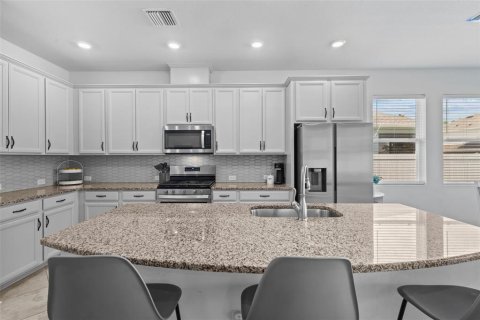 House in Odessa, Florida 3 bedrooms, 153.2 sq.m. № 1906687 - photo 5