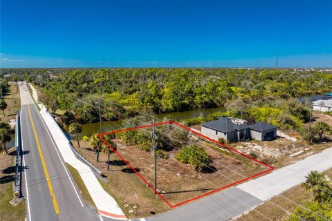 Terreno en venta en Port Charlotte, Florida № 2099393 - foto 12