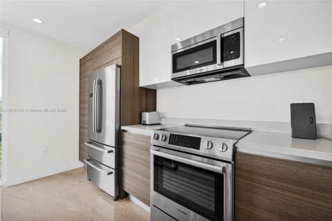 Copropriété à louer à Deerfield Beach, Floride: 2 chambres, 112.69 m2 № 1972996 - photo 15