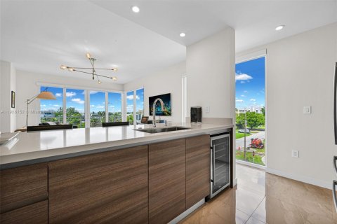 Copropriété à louer à Deerfield Beach, Floride: 2 chambres, 112.69 m2 № 1972996 - photo 14