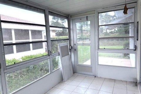 Condo in St. Lucie, Florida, 2 bedrooms № 2146663 - photo 19