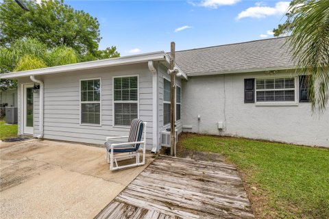 House in Ocala, Florida 3 bedrooms, 146.6 sq.m. № 1848144 - photo 13