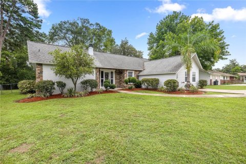 House in Ocala, Florida 3 bedrooms, 146.6 sq.m. № 1848144 - photo 20