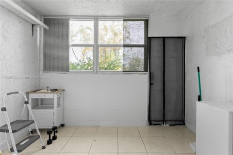 Condominio en venta en Margate, Florida, 2 dormitorios, 73.39 m2 № 1828337 - foto 23