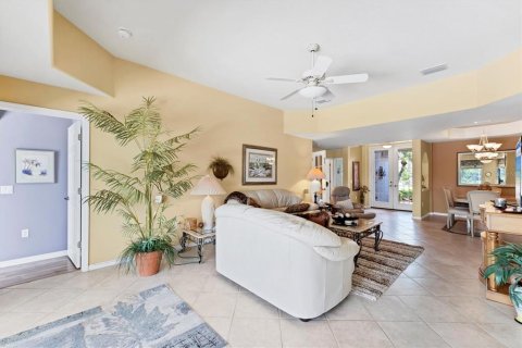 Casa en venta en North Port, Florida, 2 dormitorios, 156.91 m2 № 1620713 - foto 11