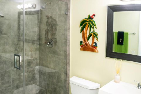 Condo in Pompano Beach, Florida, 2 bedrooms  № 2394727 - photo 19