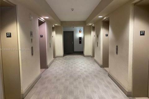 Condominio en venta en Miami, Florida, 47.19 m2 № 1806090 - foto 16