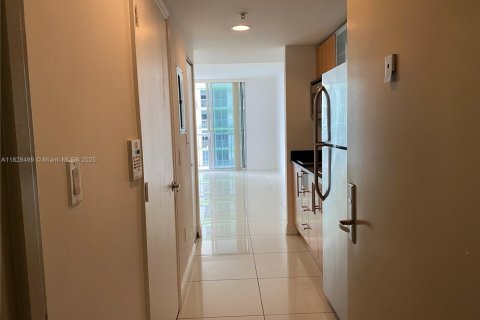 Condominio en venta en Miami, Florida, 47.19 m2 № 1806090 - foto 19