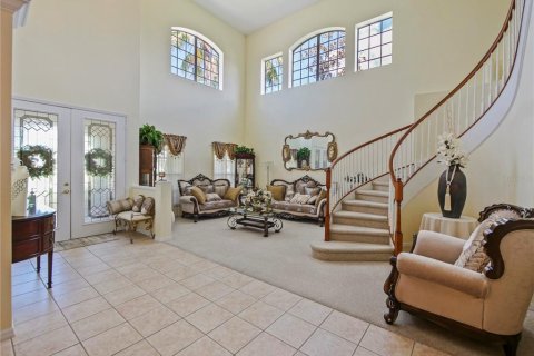 Villa ou maison à louer à Land O' Lakes, Floride: 5 chambres, 367.99 m2 № 2406462 - photo 12