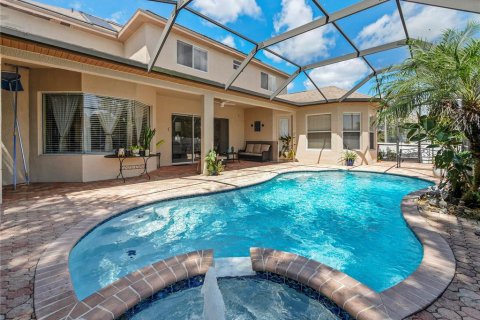 Villa ou maison à louer à Land O' Lakes, Floride: 5 chambres, 367.99 m2 № 2406462 - photo 17