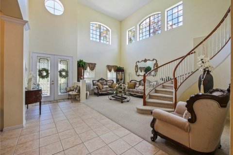 Villa ou maison à louer à Land O' Lakes, Floride: 5 chambres, 367.99 m2 № 2406462 - photo 11