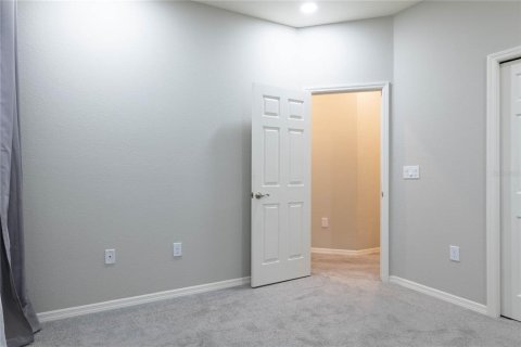 Villa ou maison à louer à Polk City, Floride: 4 chambres, 214.6 m2 № 2157698 - photo 24