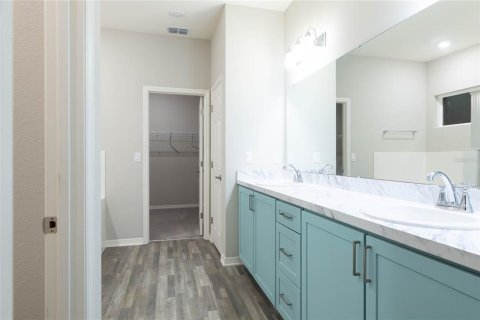 Villa ou maison à louer à Polk City, Floride: 4 chambres, 214.6 m2 № 2157698 - photo 18