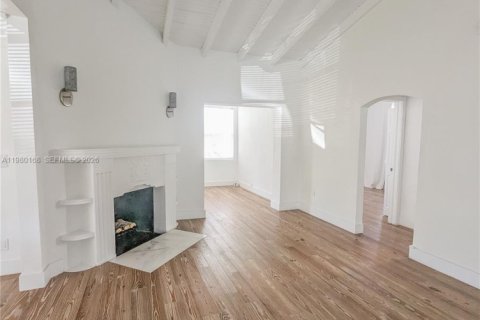 Снять в аренду виллу или дом в Майами, Флорида 3 спальни, 205.59м2, № 2043863 - фото 4