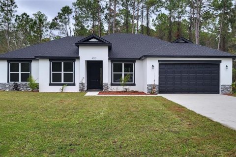 House in New Smyrna Beach, Florida 4 bedrooms, 226.5 sq.m. № 1893839 - photo 1