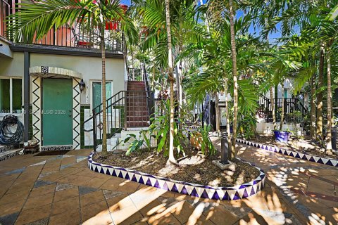 Снять в аренду квартиру в Майами-Бич, Флорида 1 спальня, 291.16м2, № 2007743 - фото 9