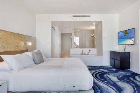 Copropriété à vendre à Fort Lauderdale, Floride: 2 chambres, 123.47 m2 № 2013246 - photo 13