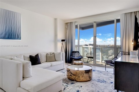 Copropriété à vendre à Fort Lauderdale, Floride: 2 chambres, 123.47 m2 № 2013246 - photo 12