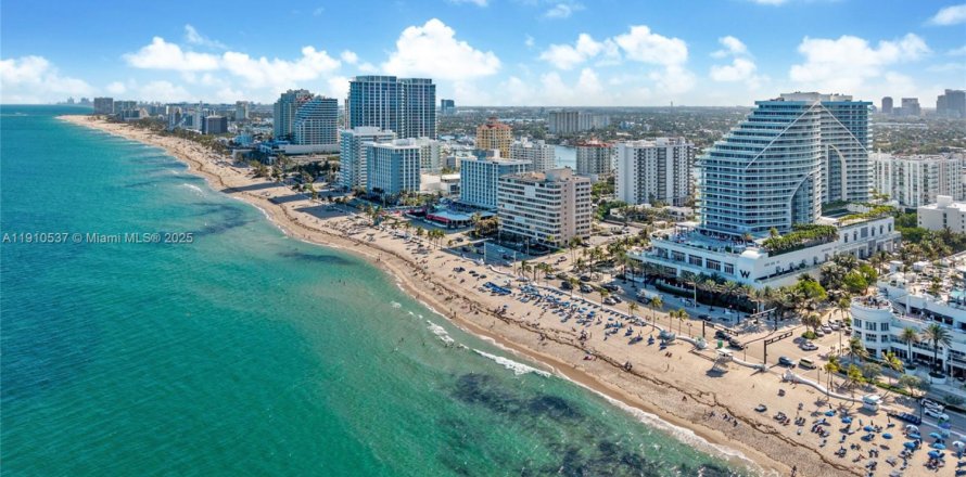 Condo à Fort Lauderdale, Floride, 2 chambres  № 2013246