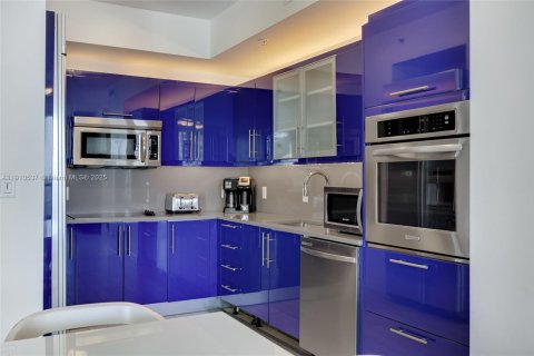 Copropriété à vendre à Fort Lauderdale, Floride: 2 chambres, 123.47 m2 № 2013246 - photo 6