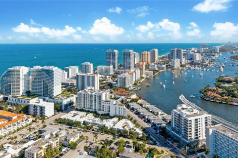 Copropriété à vendre à Fort Lauderdale, Floride: 2 chambres, 123.47 m2 № 2013246 - photo 27